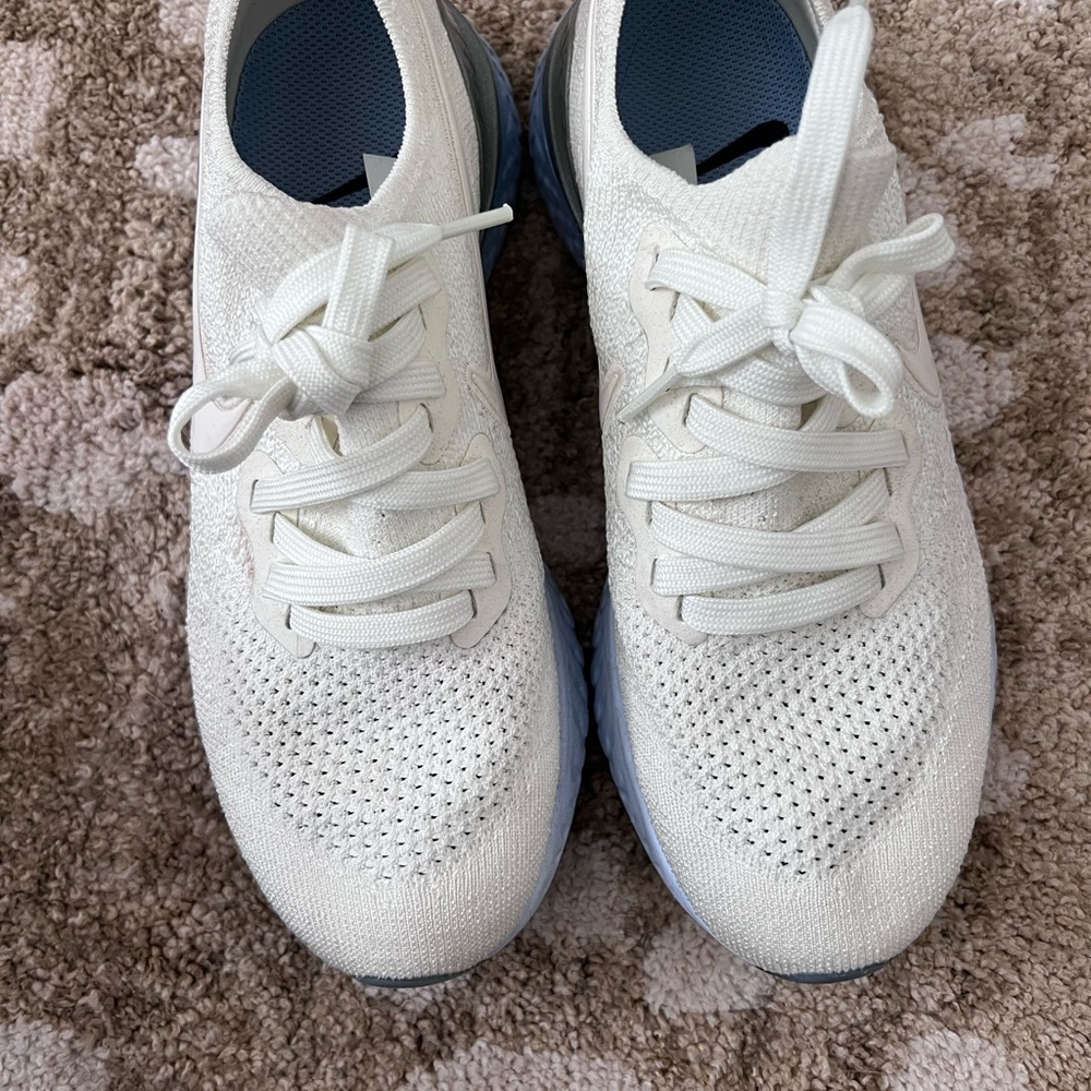 Nike Women's Cream and Gray Sneakers